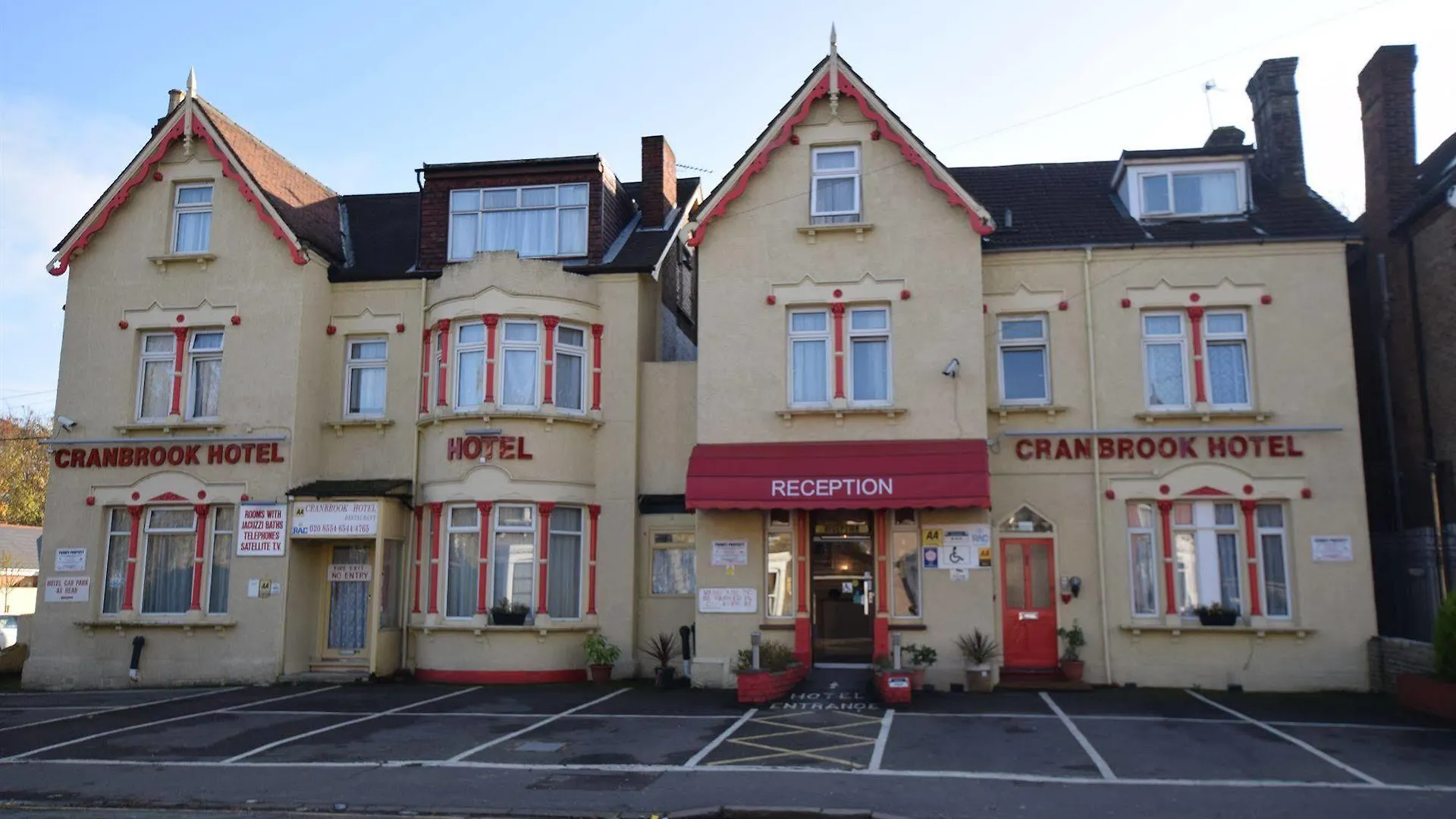 Cranbrook Hotel Ilford
