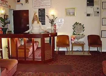 Cranbrook Hotel Ilford